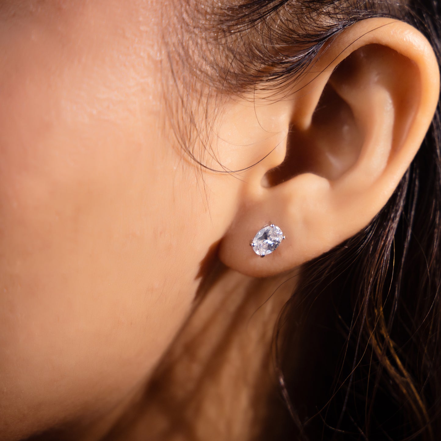 925 Silver Solitaire CZ Stud Earrings – Elegant & Refined