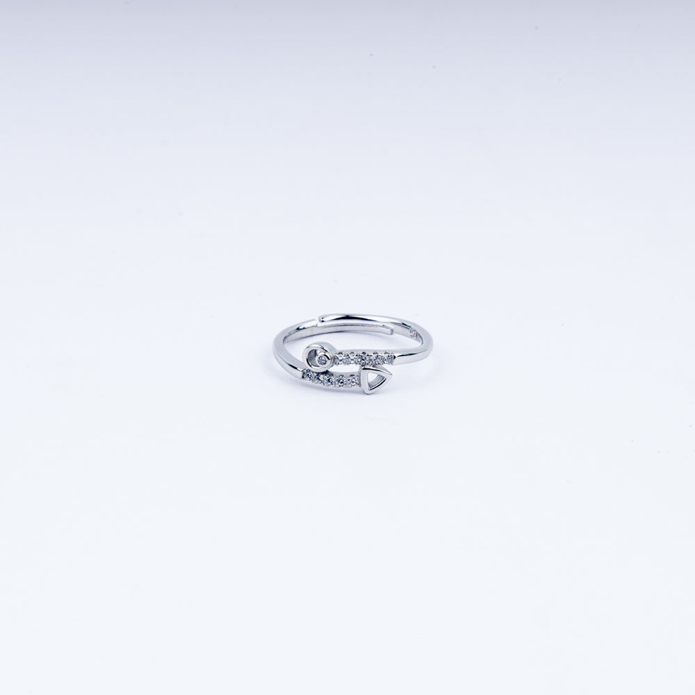 Geometra CZ Ring in 925 Sterling Silver – Edgy Minimalism