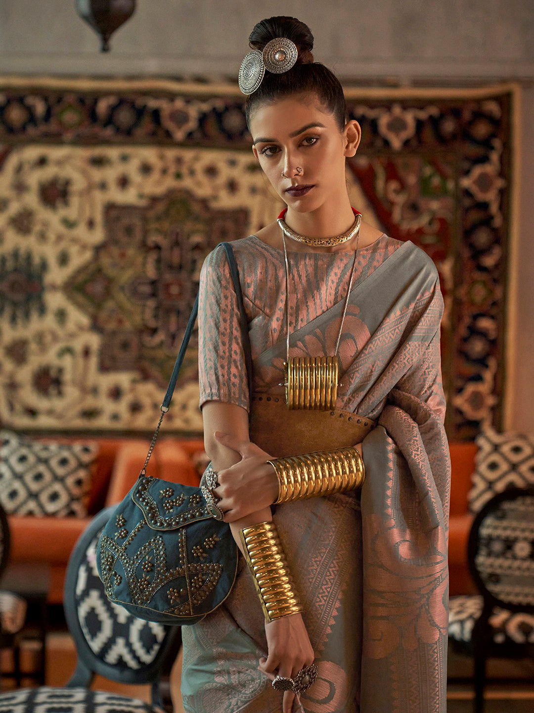 Moonlit Grey Silk Blend Handloom Saree with Copper Zari & Blouse Piece