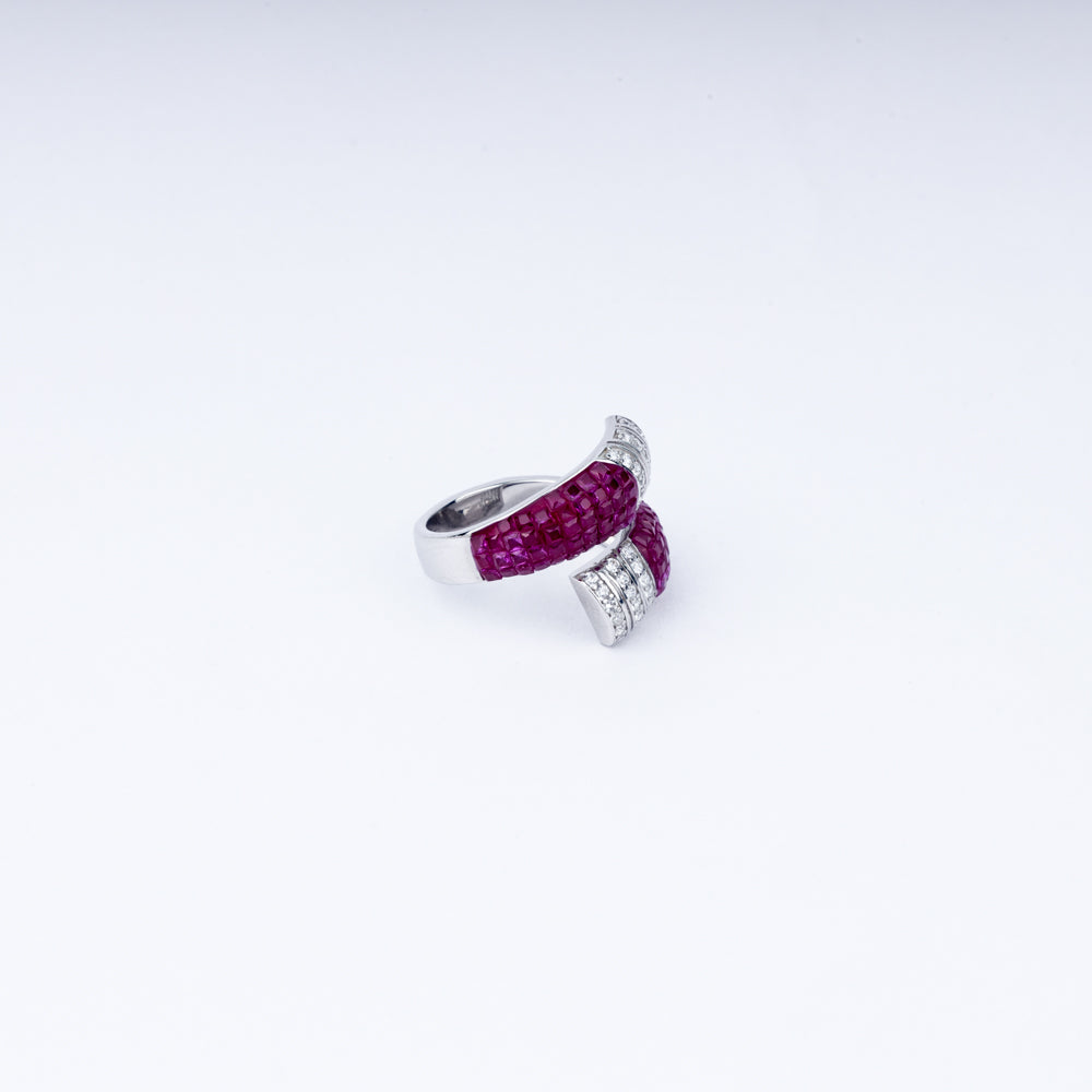 Foliage Twist Adjustable Cocktail Ring in 925 Sterling Silver