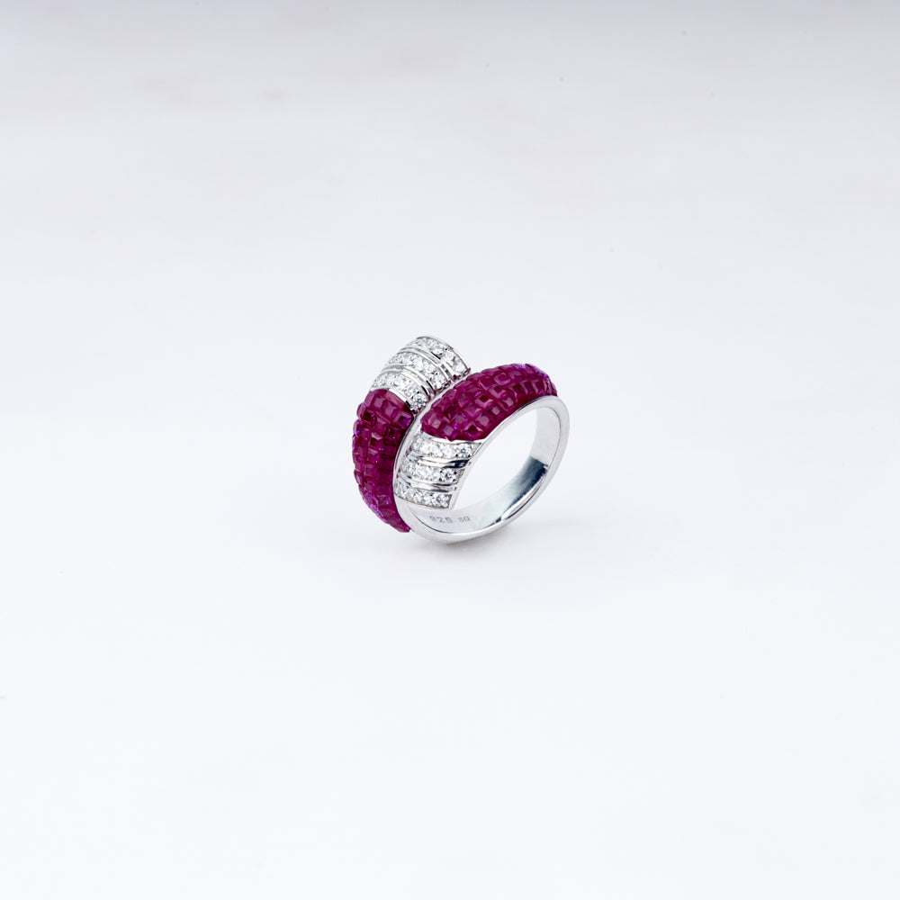 Foliage Twist Adjustable Cocktail Ring in 925 Sterling Silver