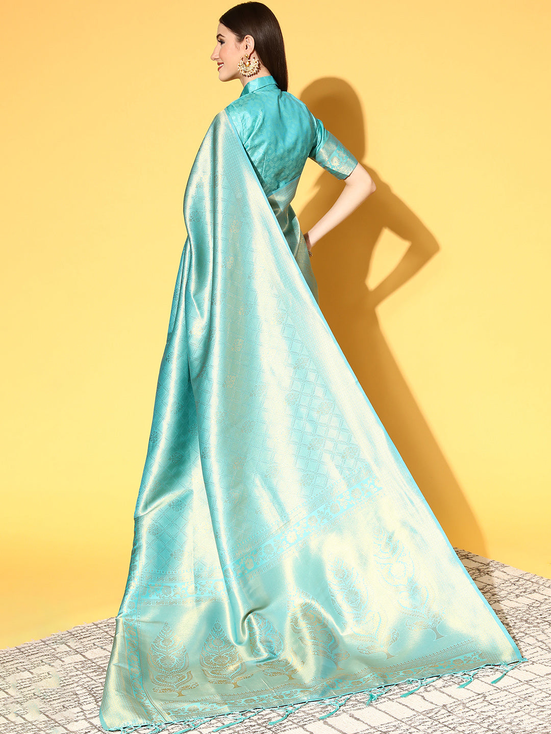 Emerald Glow Silk Blend Sea Green Handloom Saree with Blouse Piece