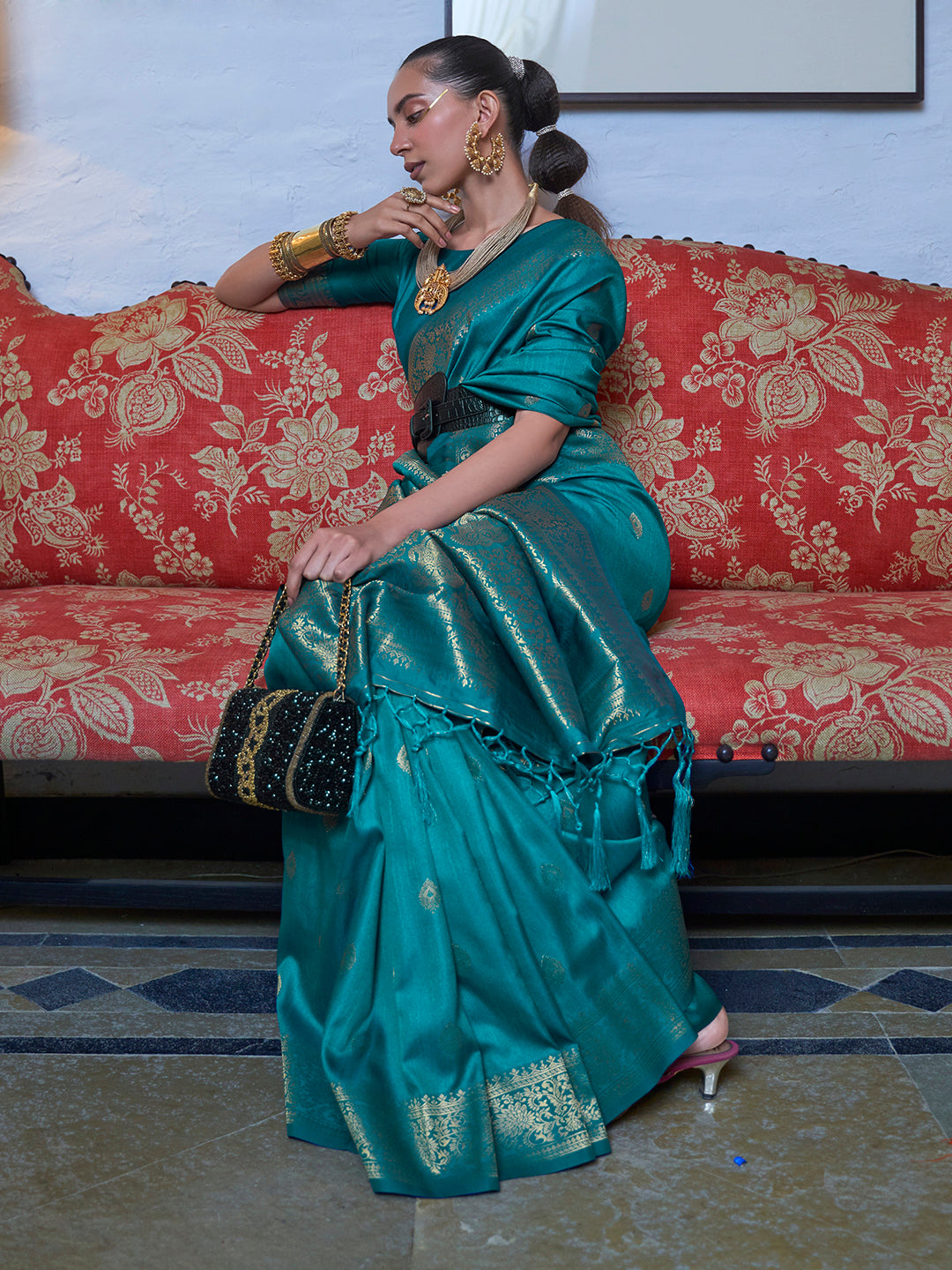 Teal Luxe Silk Blend Handloom Woven Designer Saree with Blouse Piece